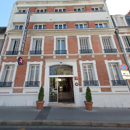 Hotel Des Cedres 올리언스 외부 사진