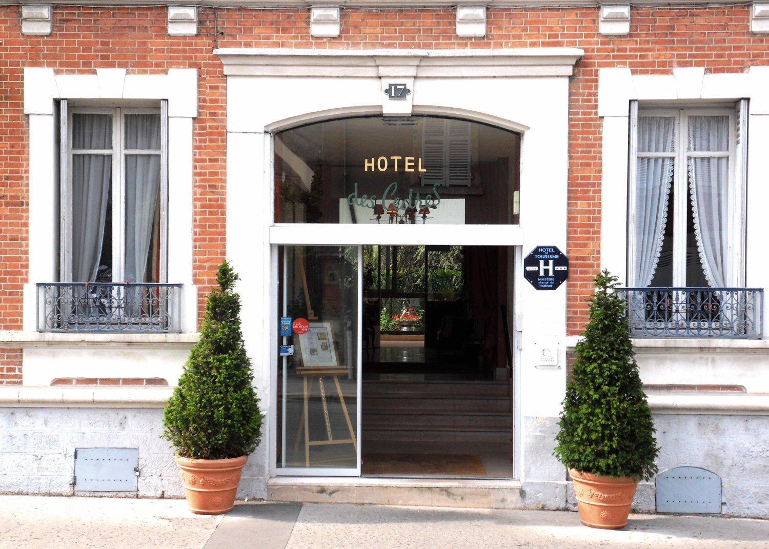 Hotel Des Cedres 올리언스 외부 사진